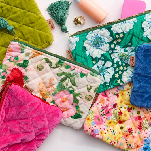 Tumbling Flowers Green Velvet Cosmetics Purse One Size