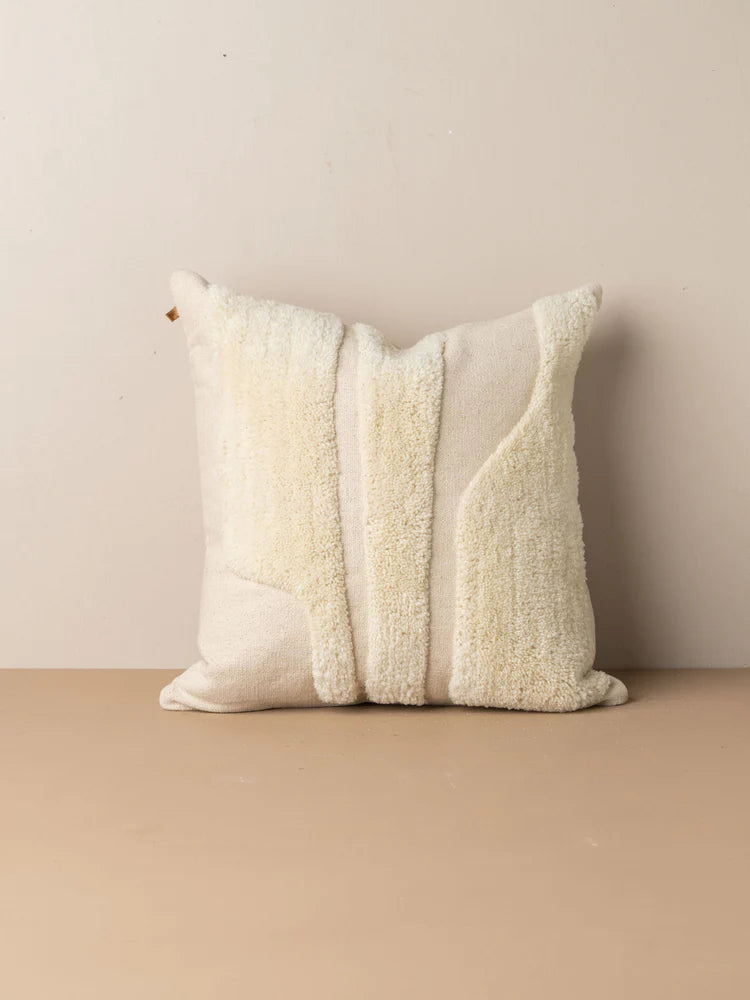 Saarde`Abstract Square Cushion Ivory